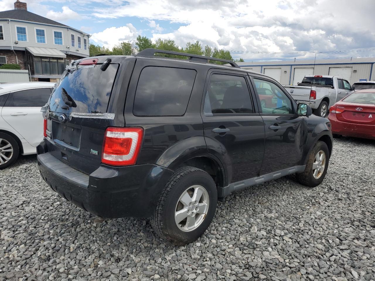 2011 Ford Escape Xlt - Фото 3