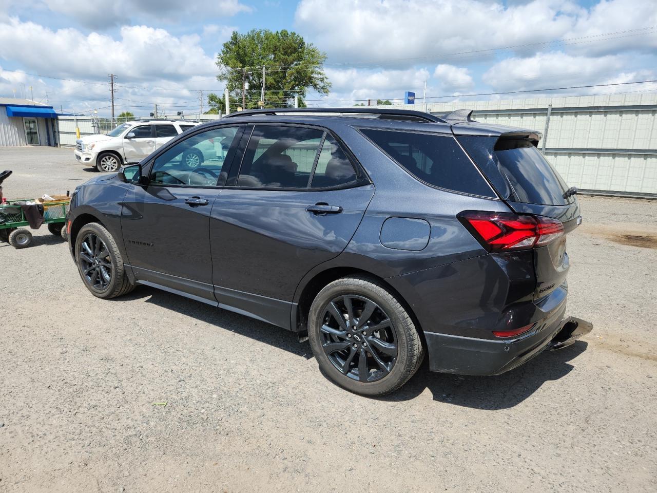 2023 Chevrolet Equinox Rs - Image 2
