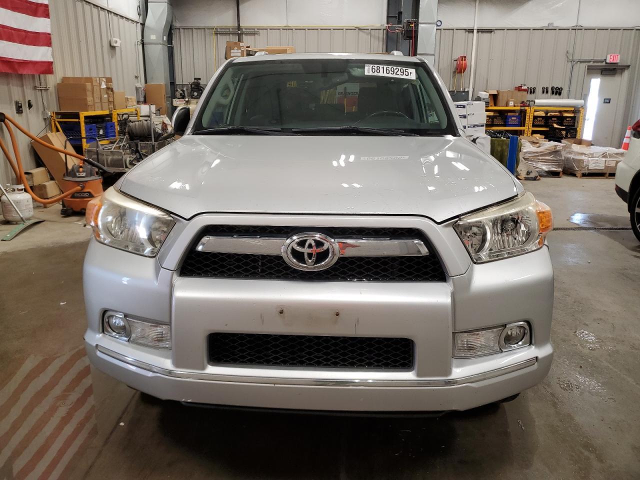 2011 Toyota 4Runner Sr5 - Image 5