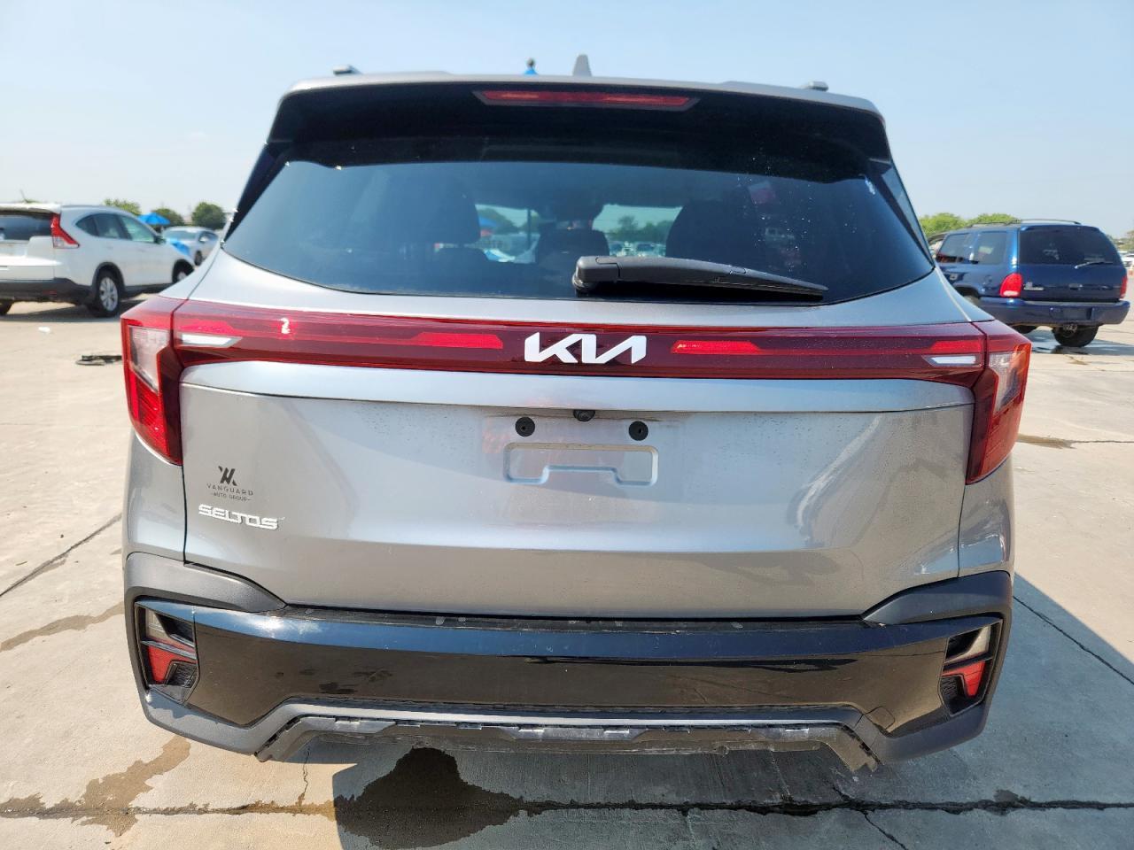 2024 Kia Seltos Ex - Image 6