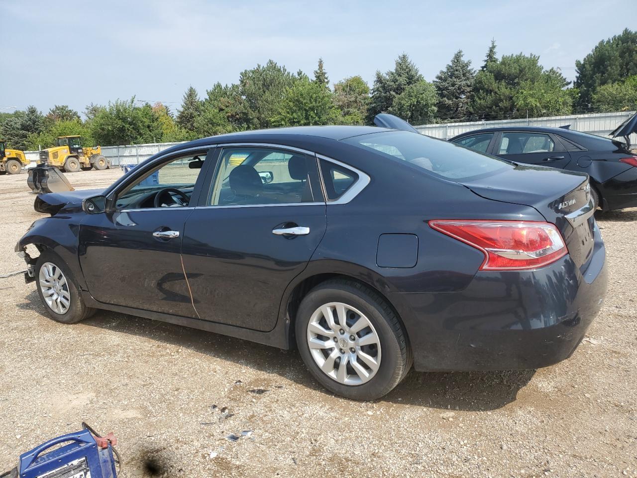 2013 Nissan Altima 2.5 - Image 2