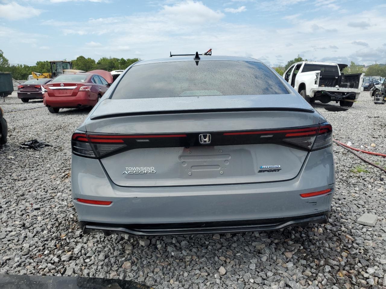 2024 Honda Accord Hybrid Sport-L - Image 6