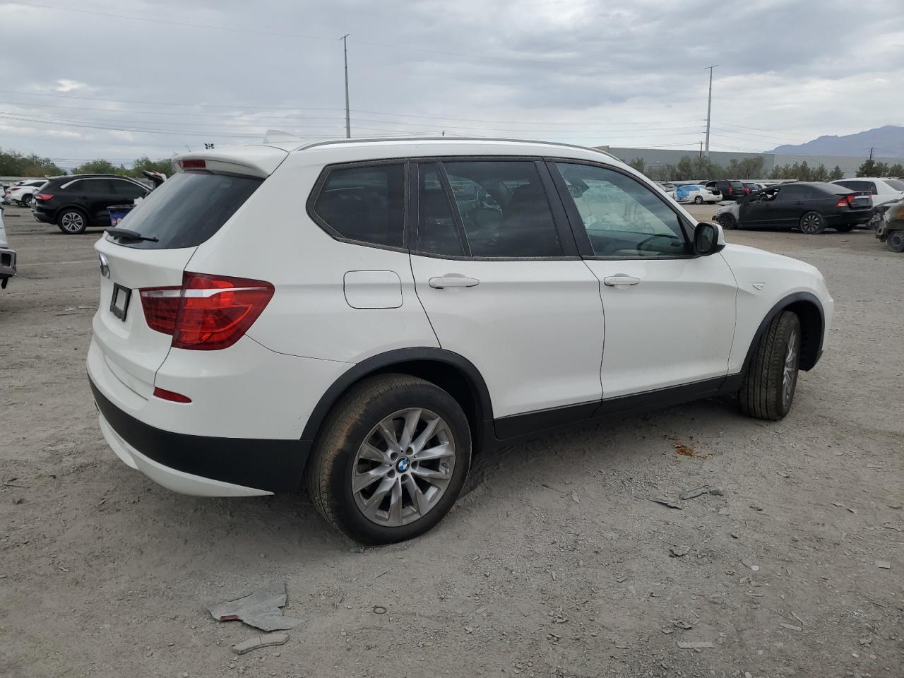 2013 BMW X3 xDrive28I - Фото 3