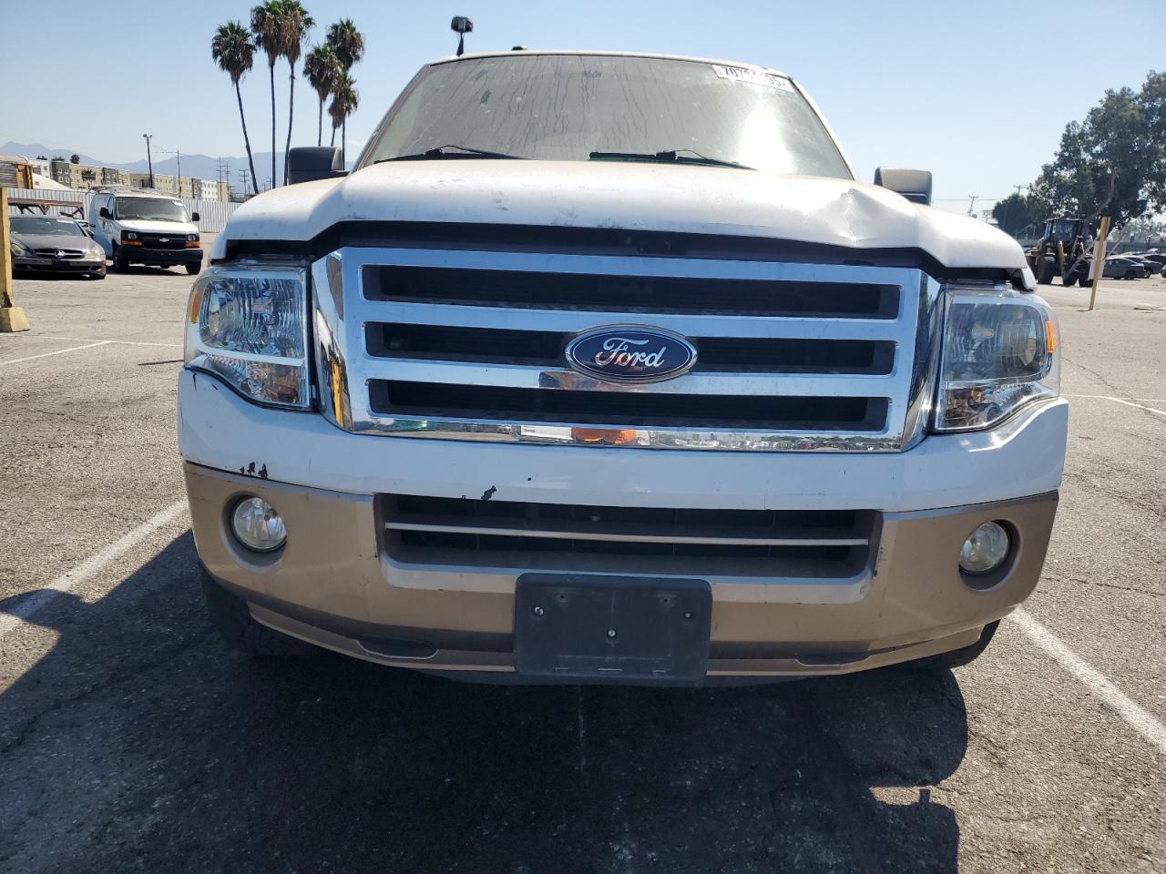 2011 Ford Expedition Xlt - Image 5