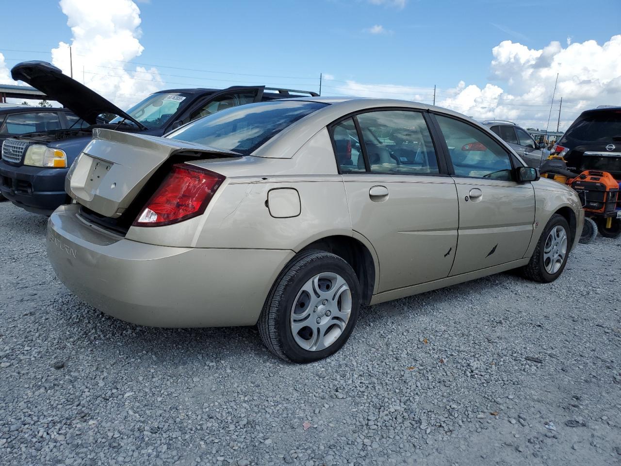 2005 Saturn Ion - Фото 3