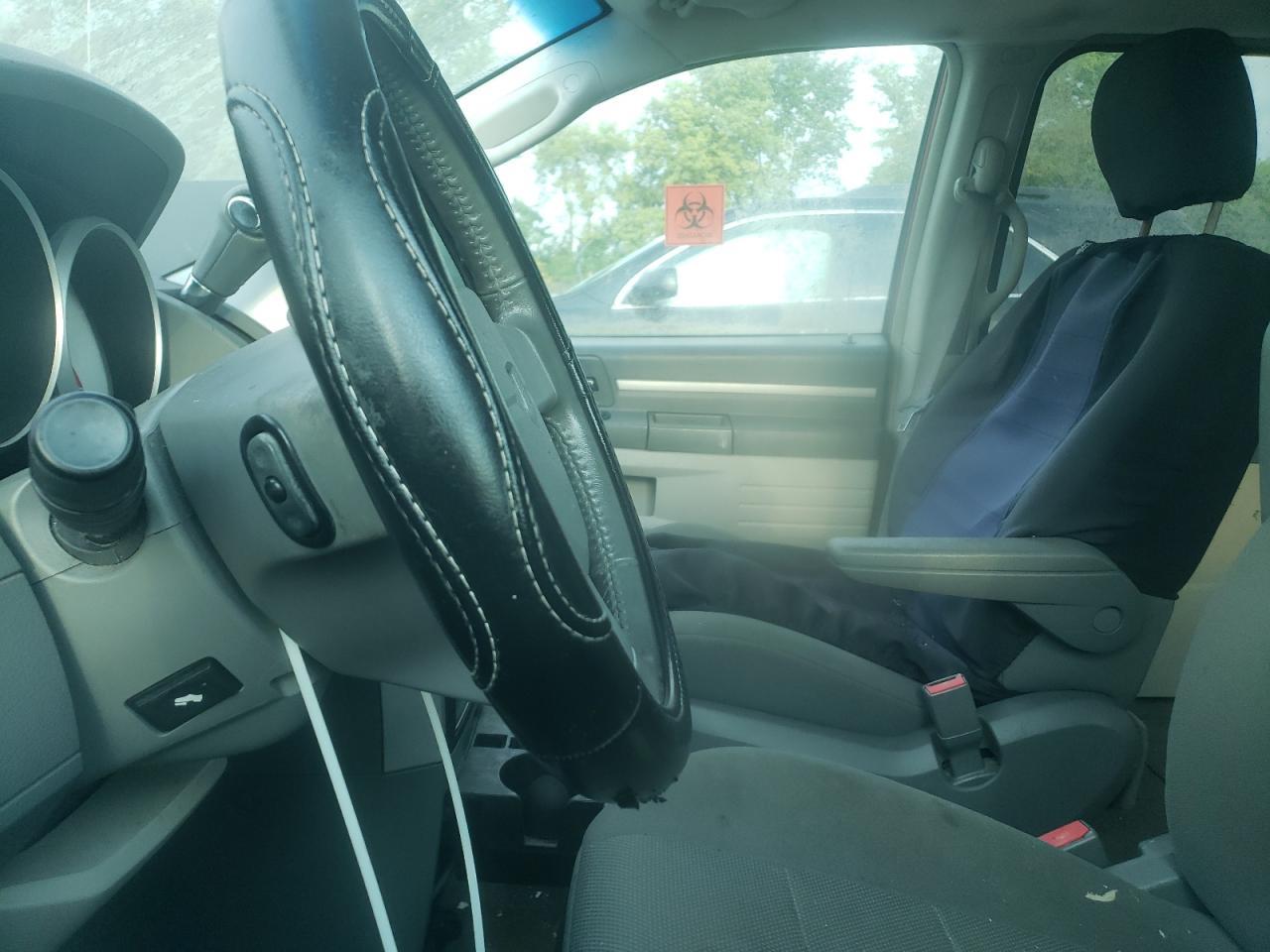 2009 Dodge Grand Caravan Sxt - Image 7