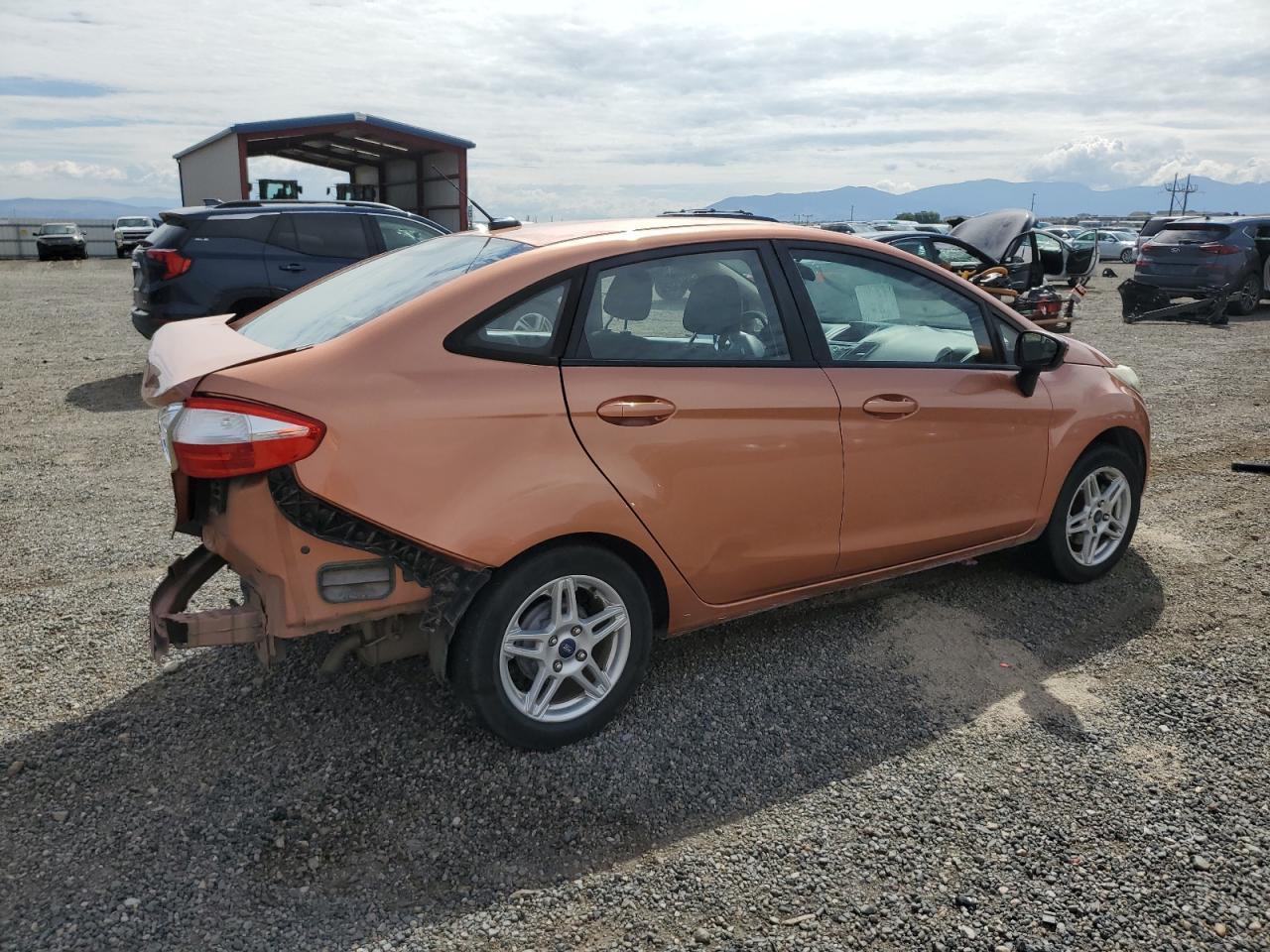 2017 Ford Fiesta Se - Image 3