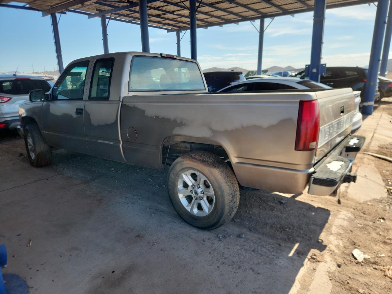 1997 Chevrolet Gmt-400 K1500 - Фото 2