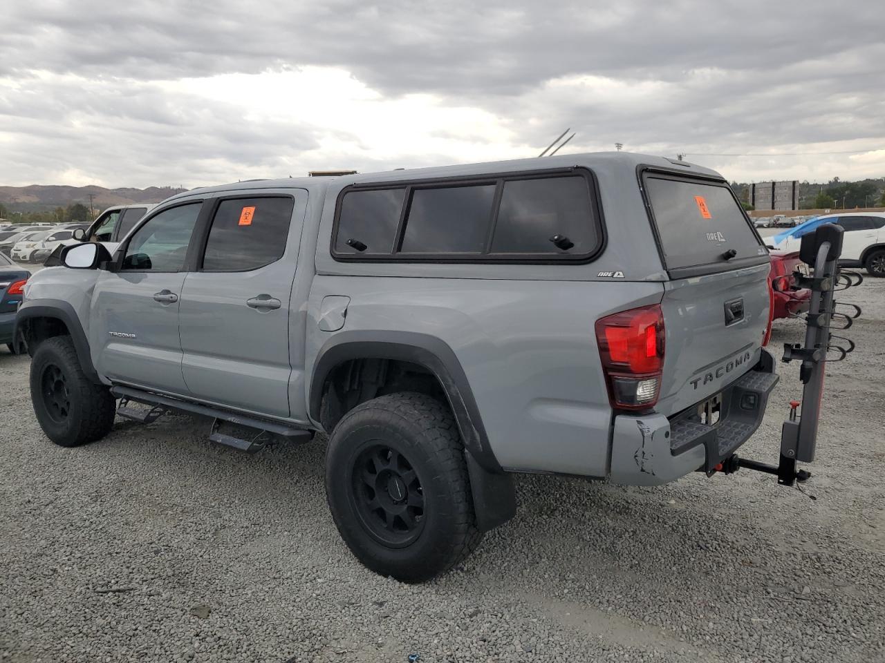 2018 Toyota Tacoma Double Cab - Image 2