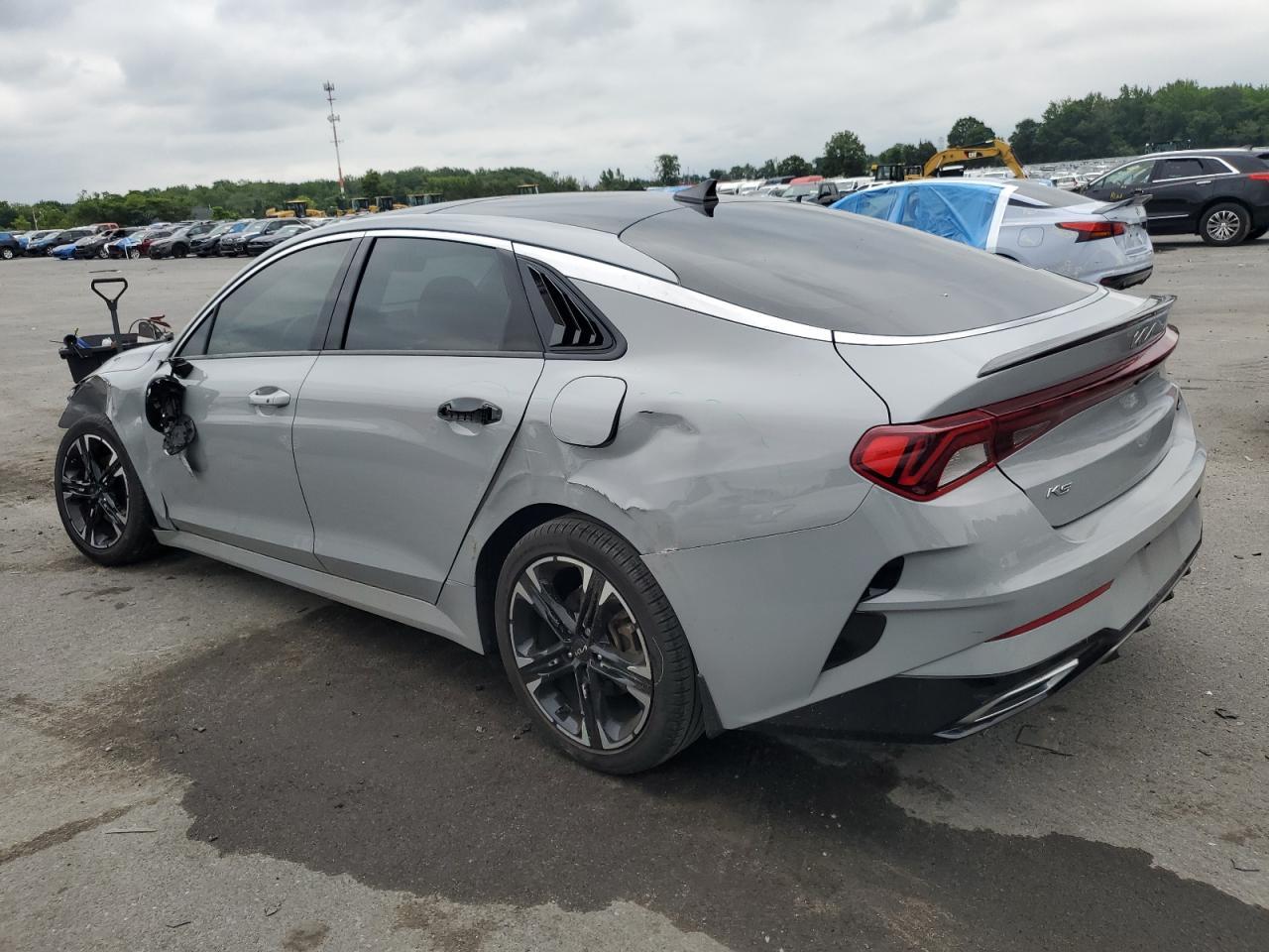 2022 Kia K5 Gt Line - Фото 2