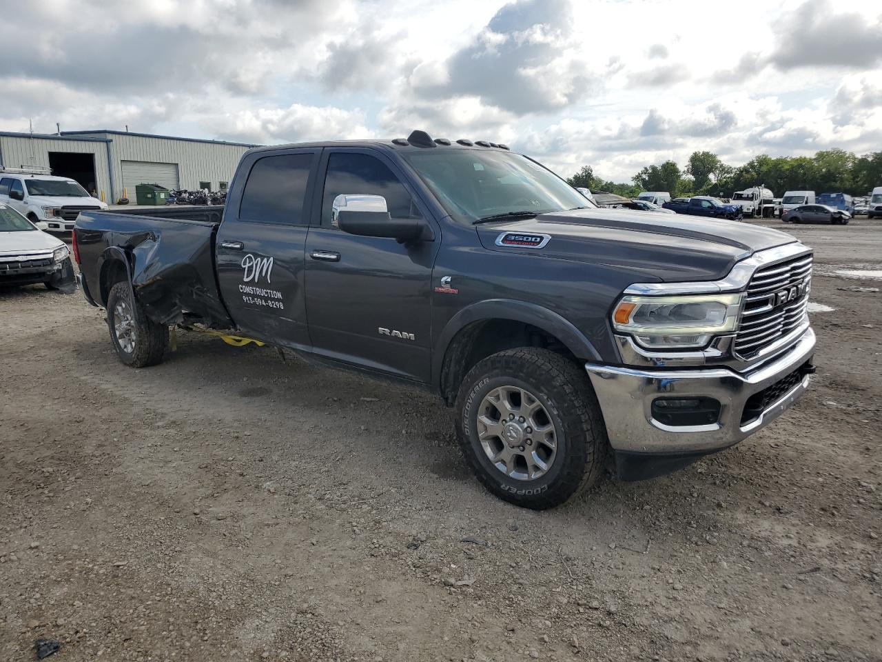 2019 Ram 3500 Laramie - Фото 4