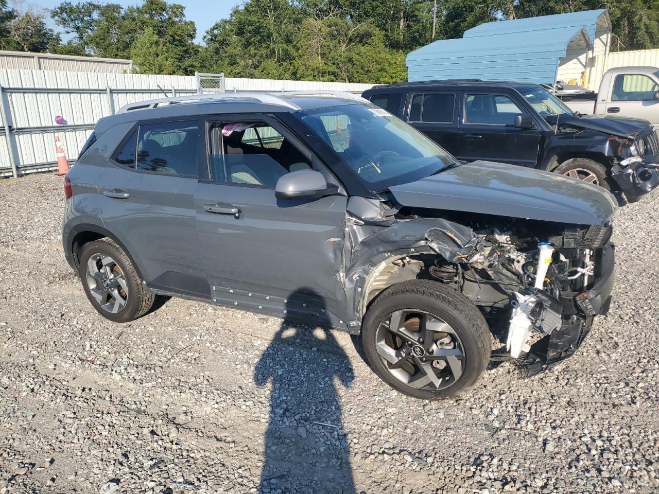 2025 Hyundai Venue Sel - Image 4