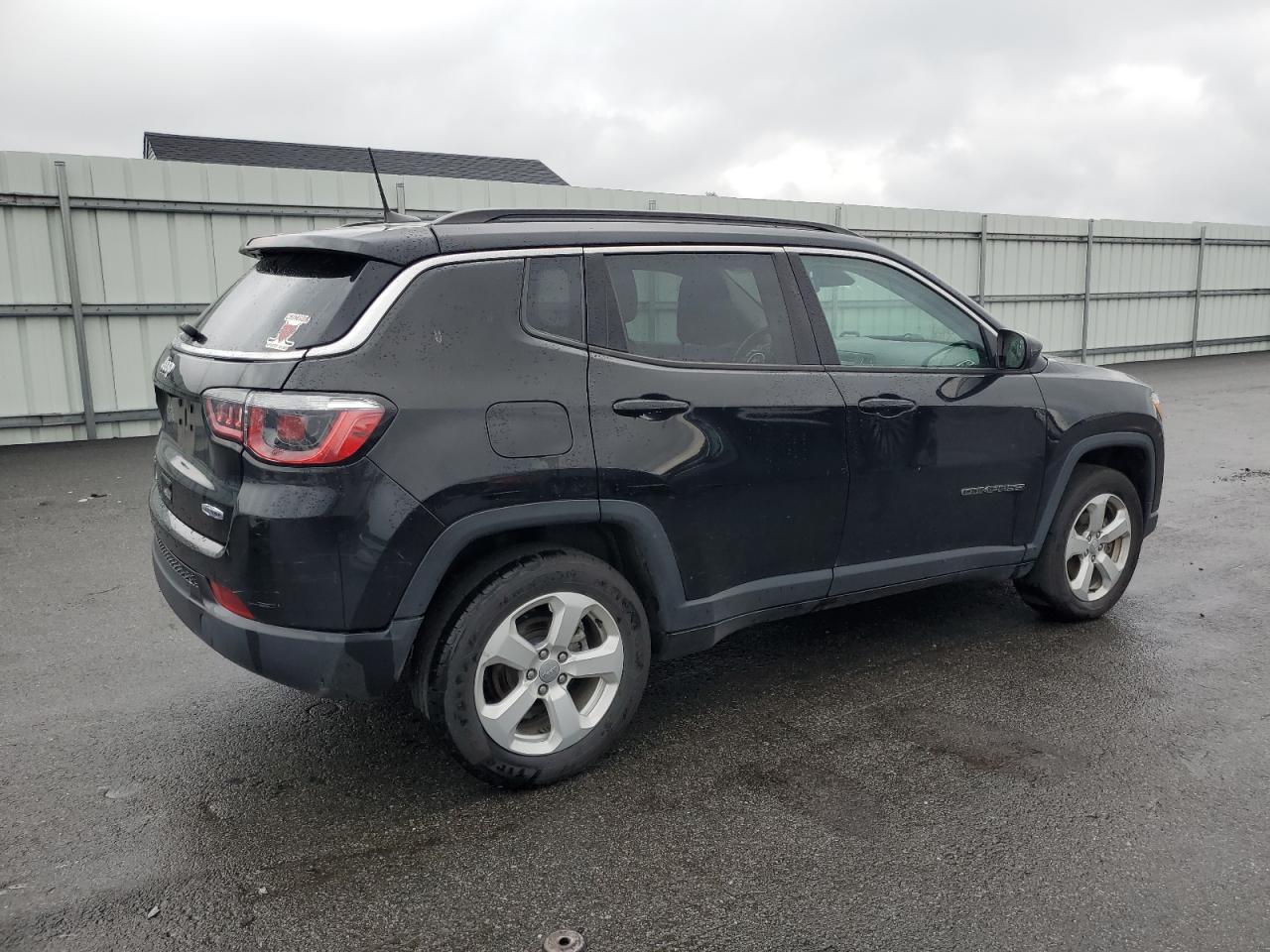 2020 Jeep Compass Latitude - Фото 3