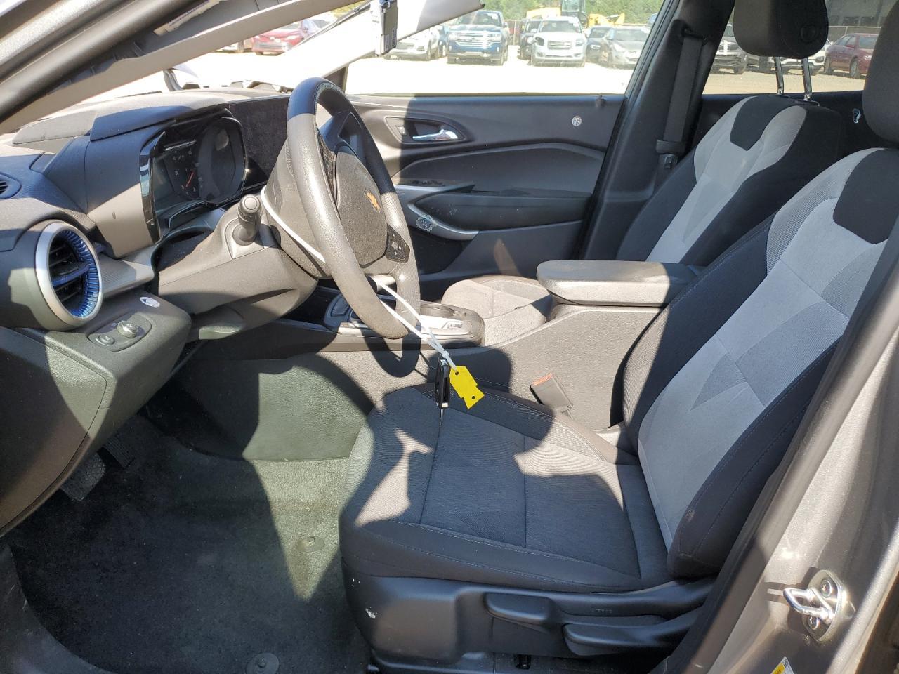 2024 Chevrolet Trax Ls - Image 7