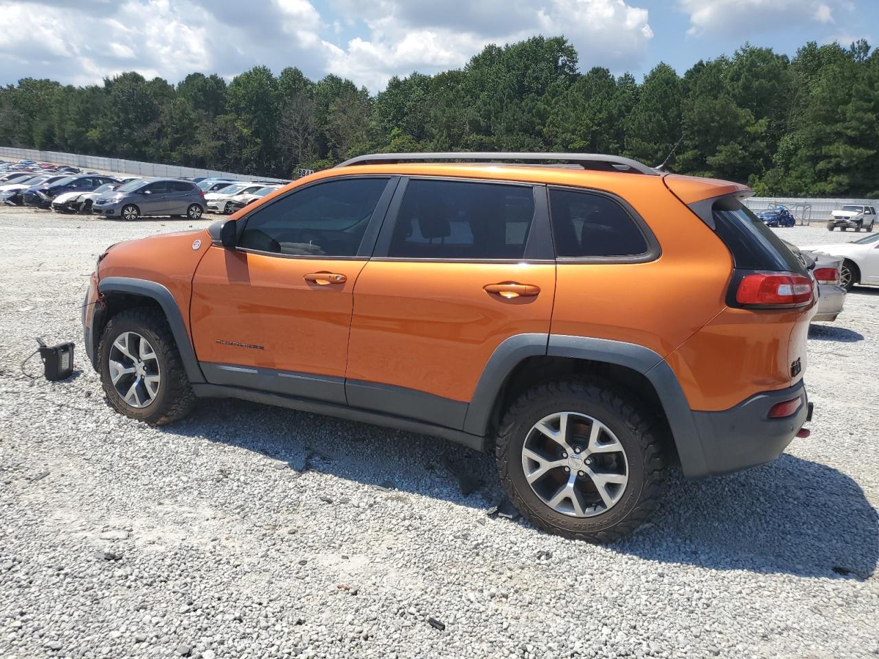 2014 Jeep Cherokee Trailhawk - Image 2