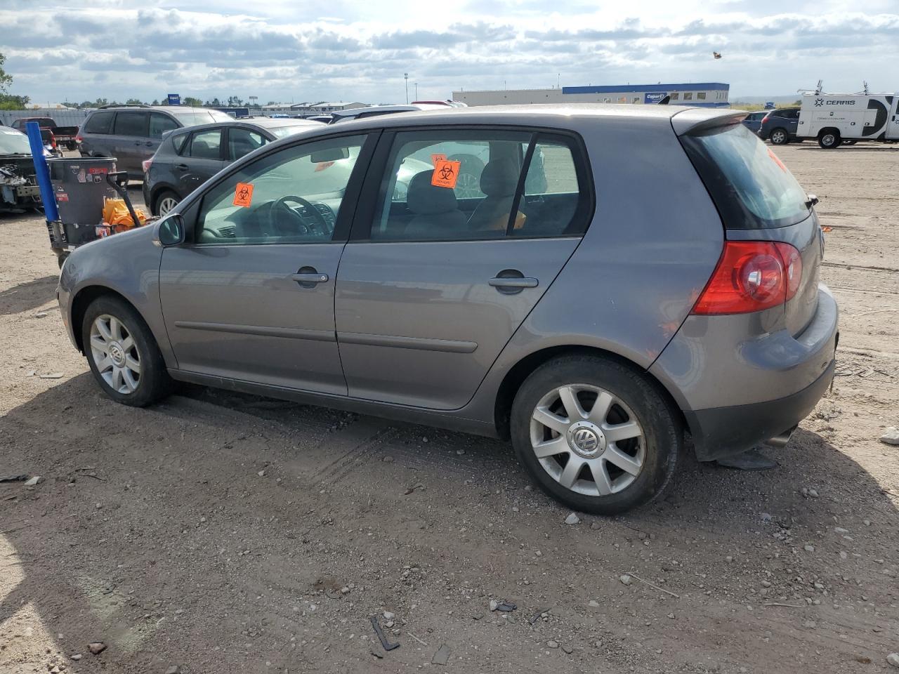 2007 Volkswagen Rabbit - Image 2