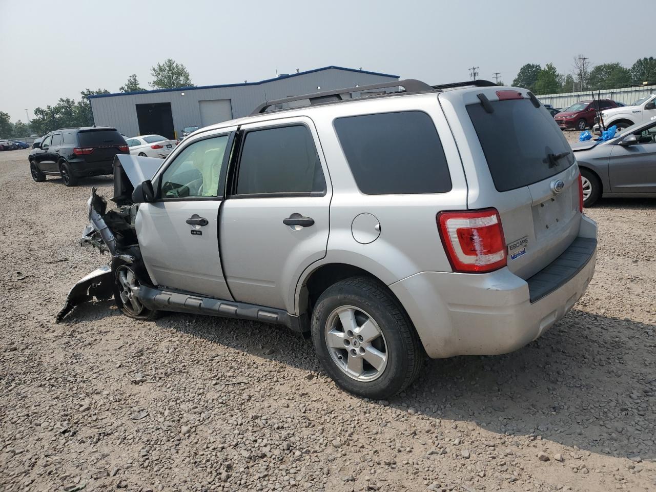 2009 Ford Escape Xlt - Image 2