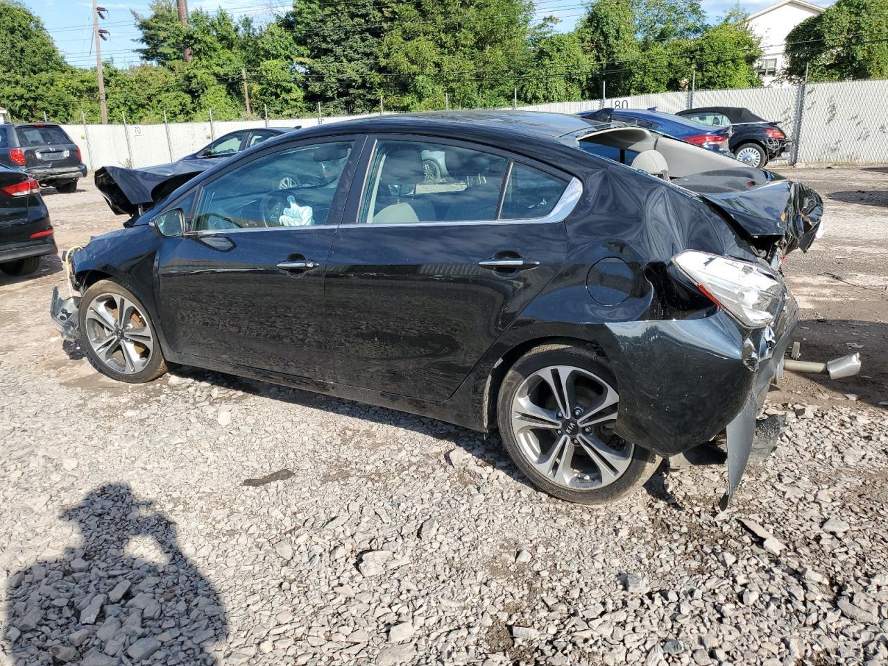 2016 Kia Forte Ex - Image 2
