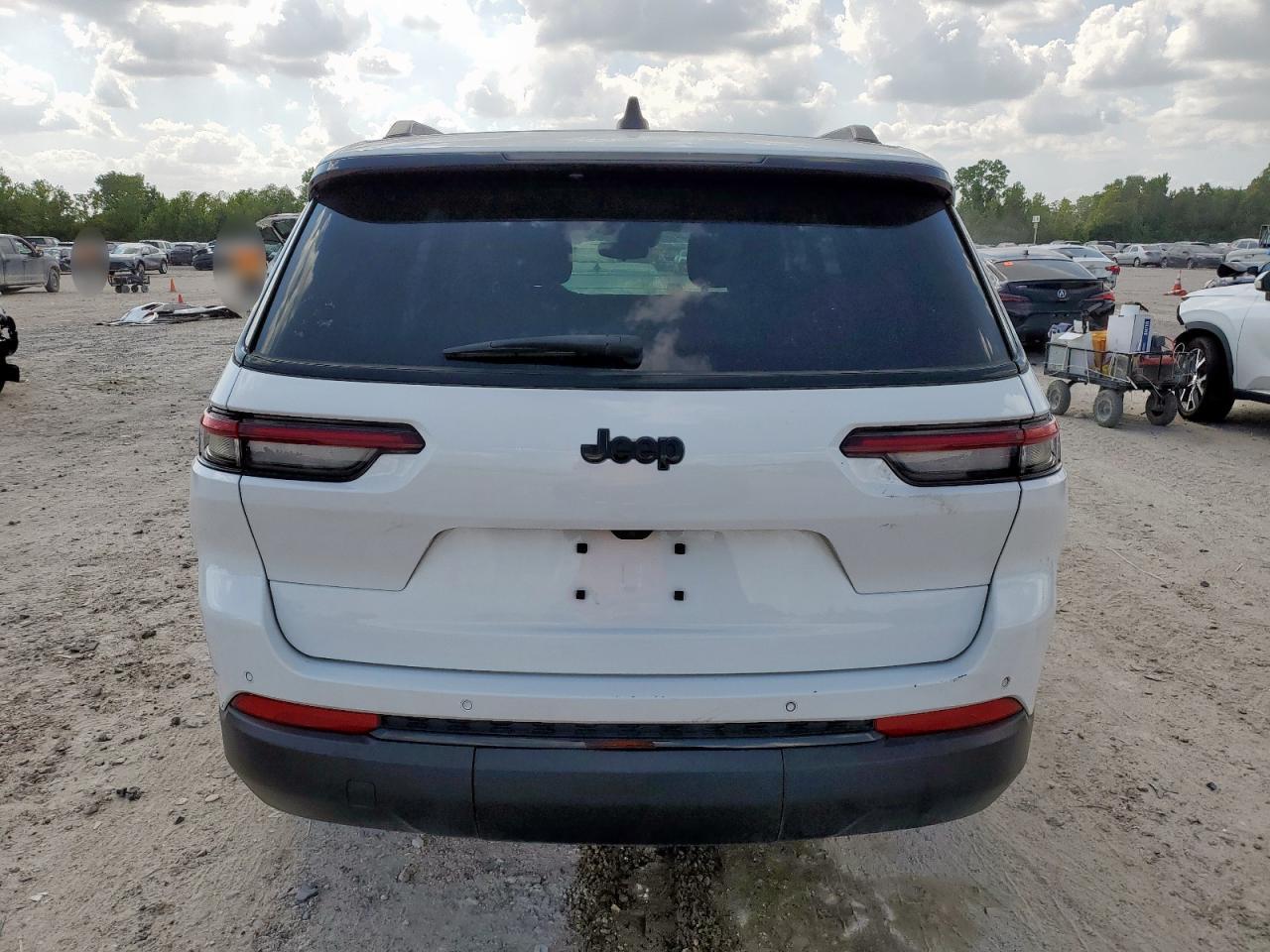 2023 Jeep Grand Cherokee L Laredo - Фото 6
