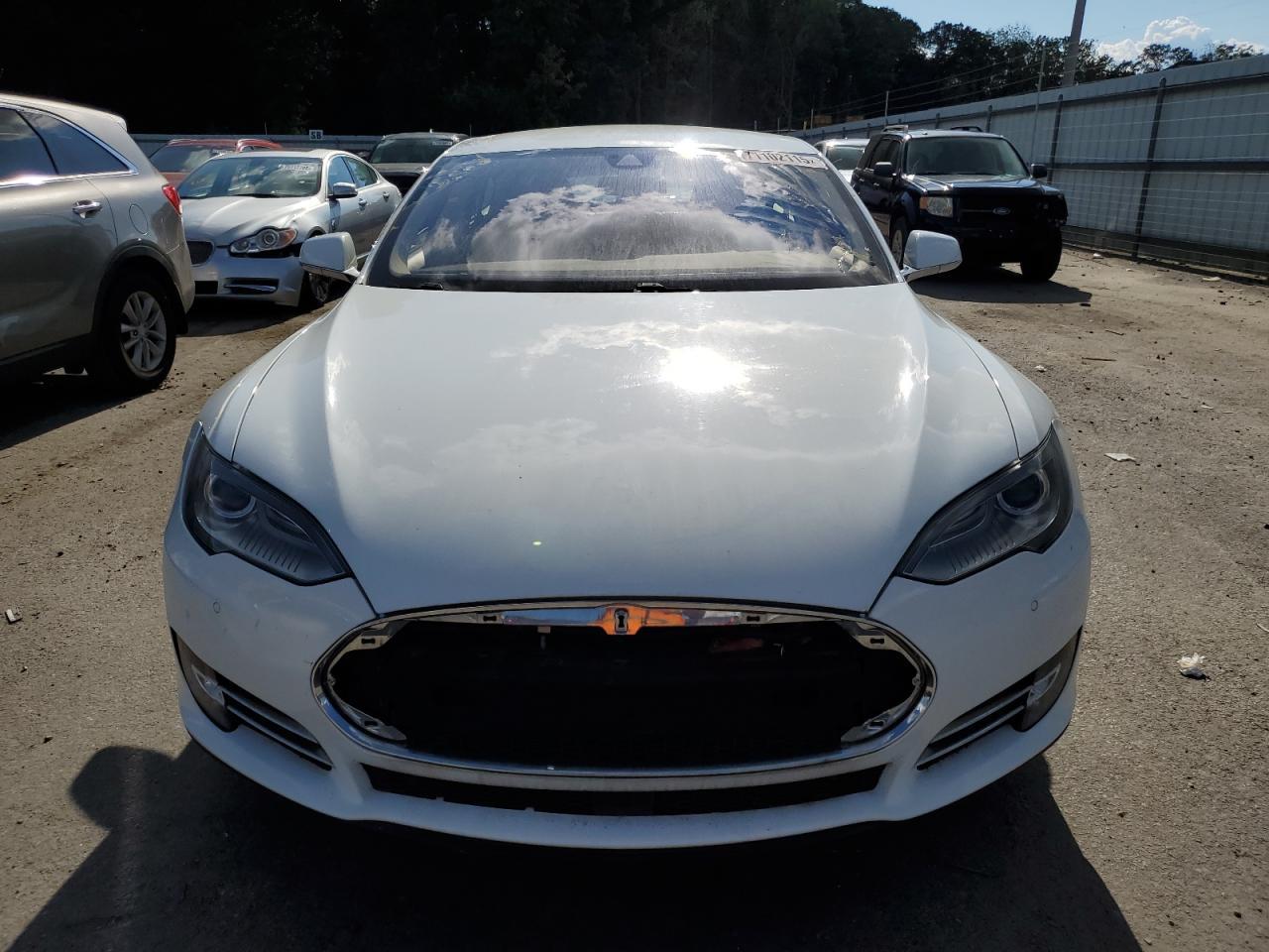 2014 Tesla Model S 4D 85 - Image 5