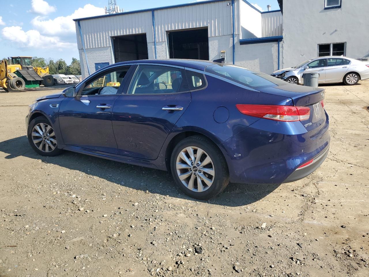 2017 Kia Optima Ex - Фото 2
