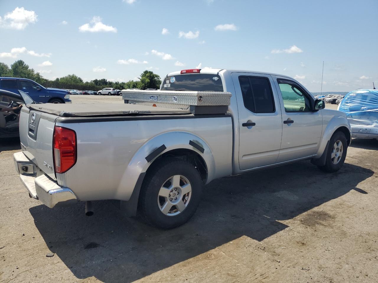 2008 Nissan Frontier Crew Cab Le - Фото 3