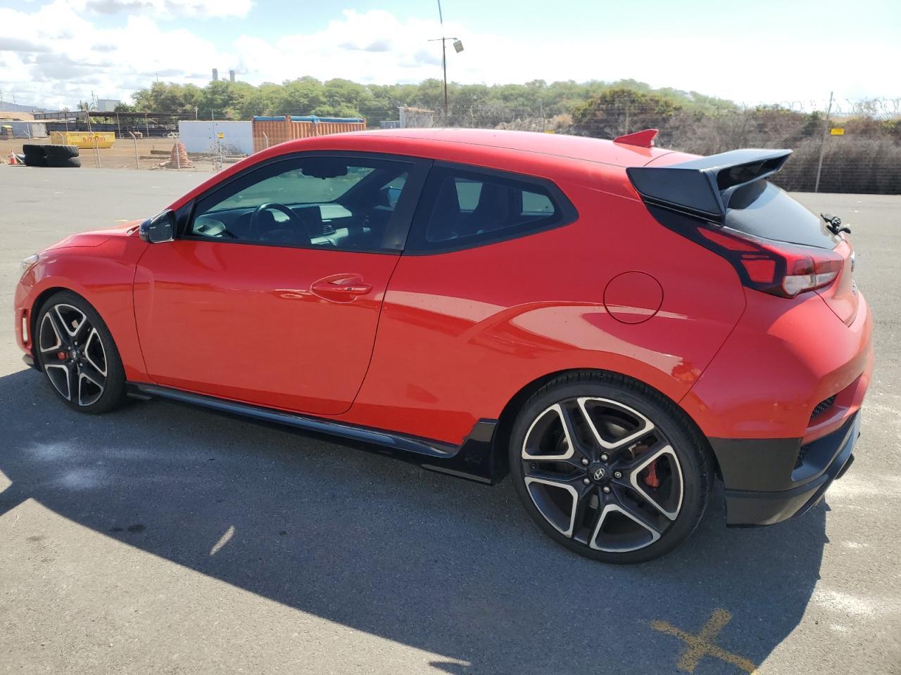 2021 Hyundai Veloster N - Фото 2