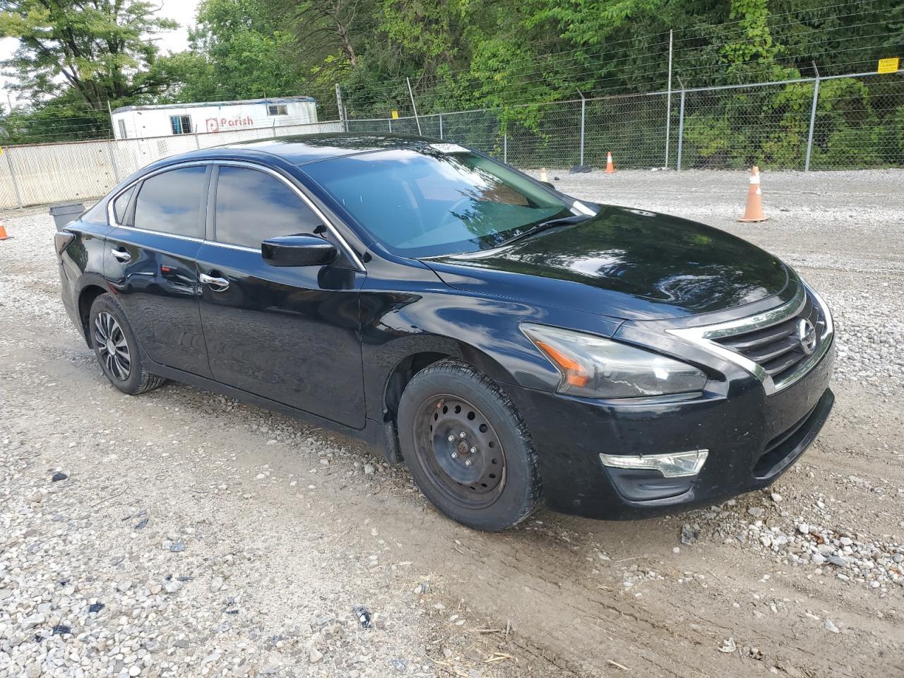 2015 Nissan Altima 2.5 - Image 4