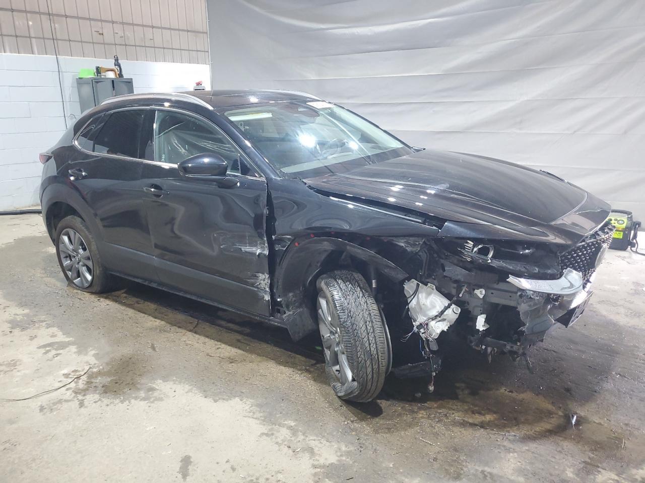 2025 Mazda Cx-30 Premium - Image 4