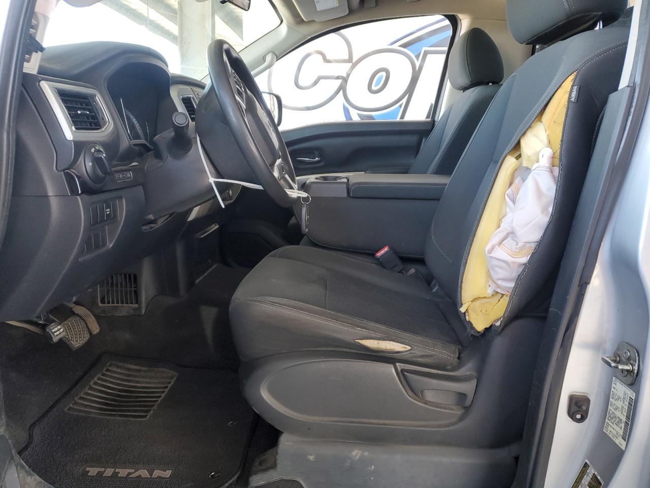 2017 Nissan Titan S - Фото 7