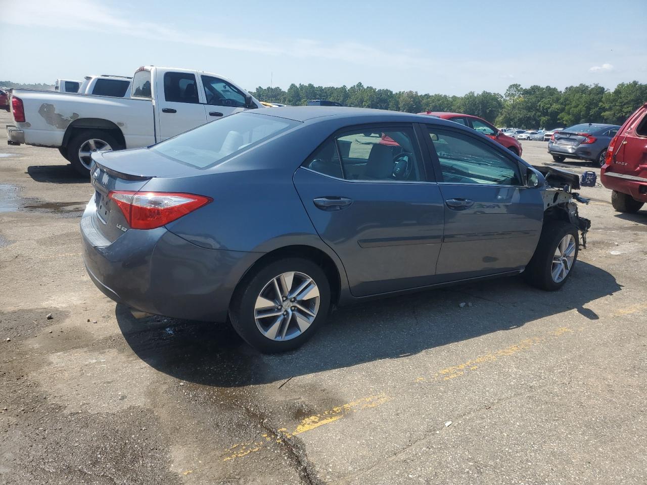 2014 Toyota Corolla Eco - Фото 3
