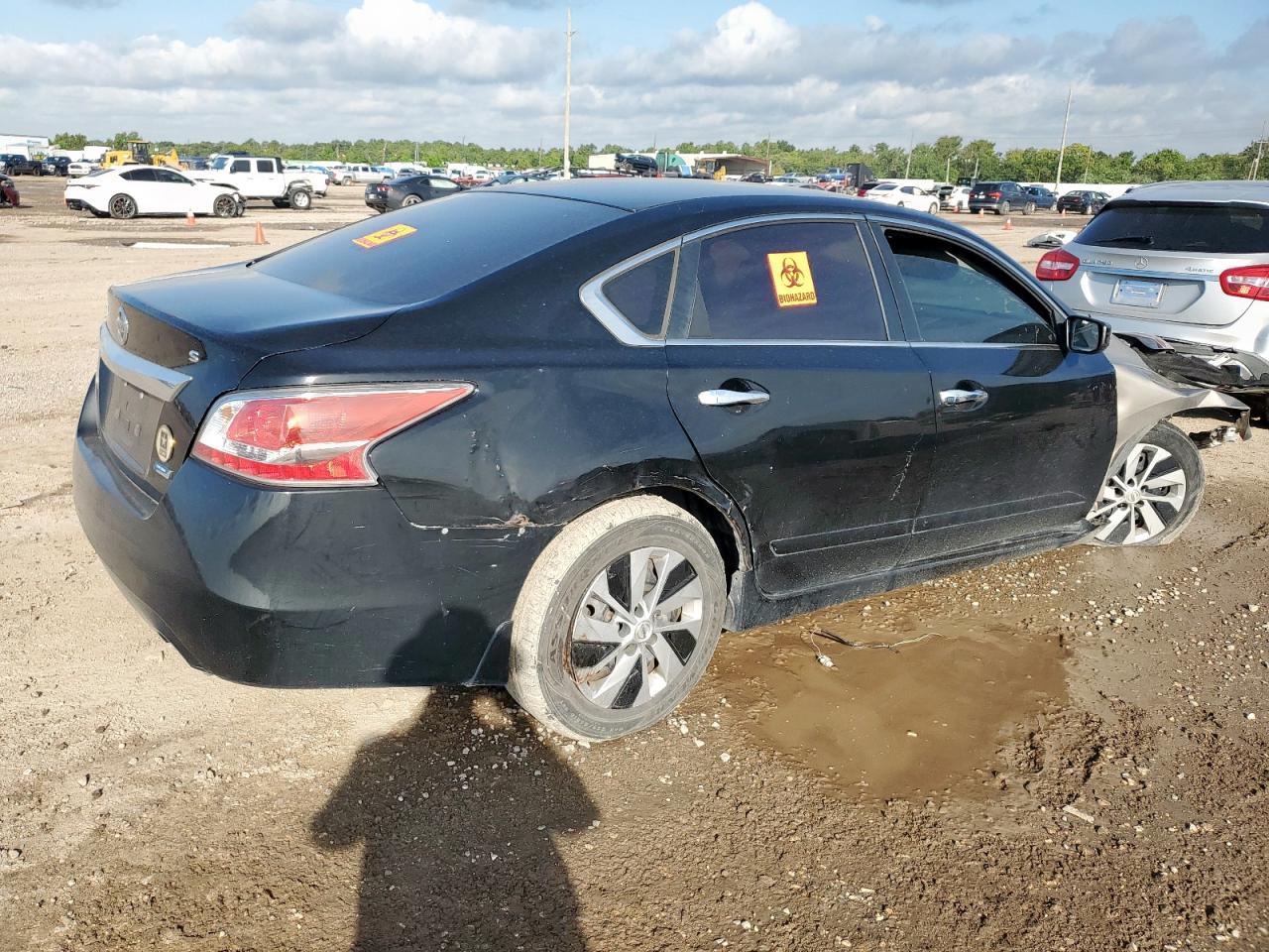 2014 Niss Altima - Image 3