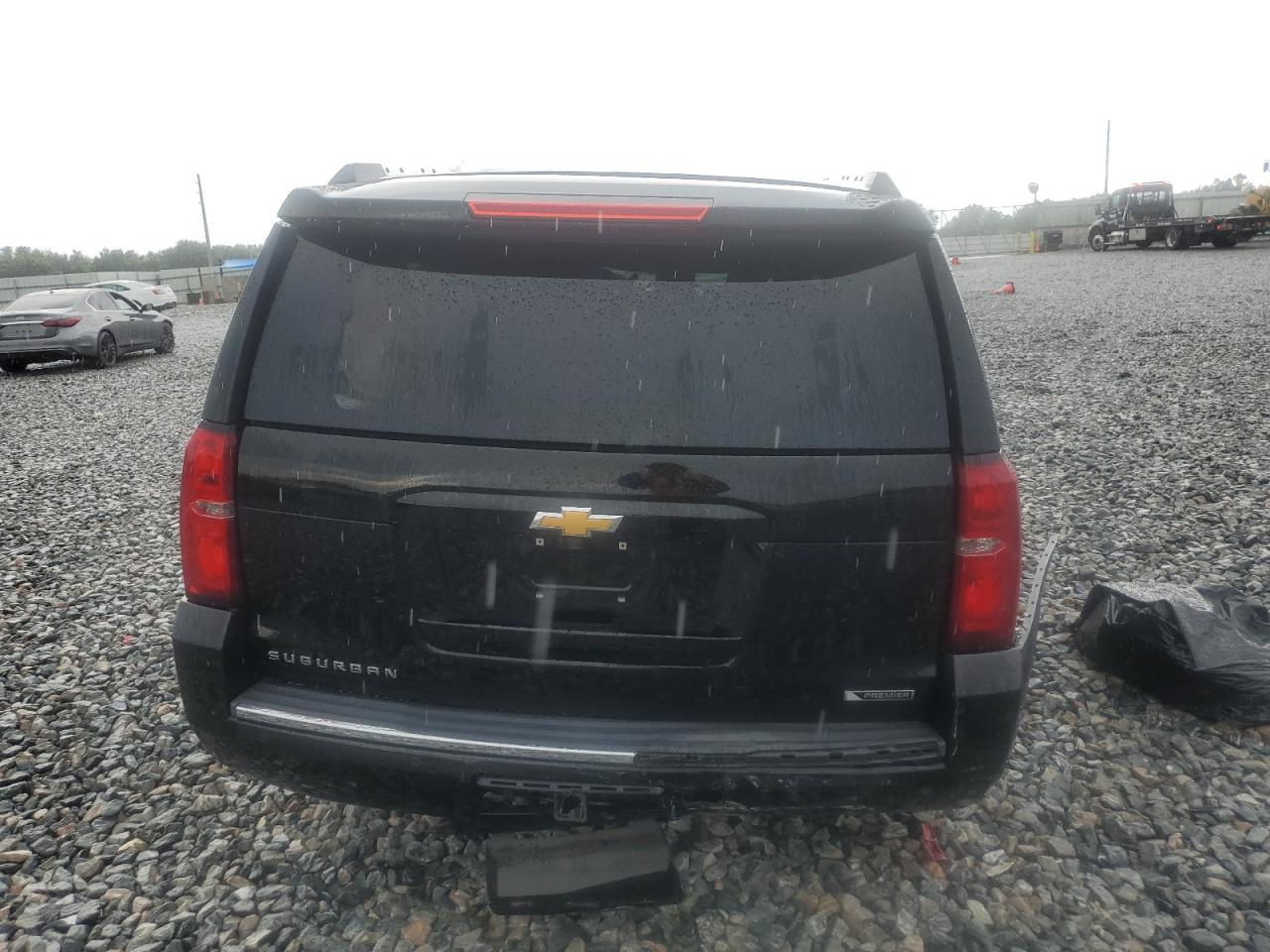 2018 Chevrolet Suburban C1500 Premier - Фото 6