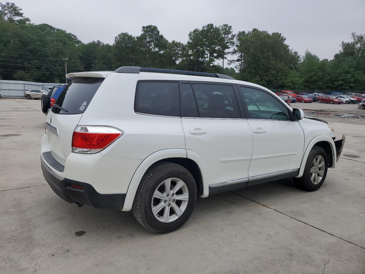 2013 Toyota Highlander Base - Фото 3