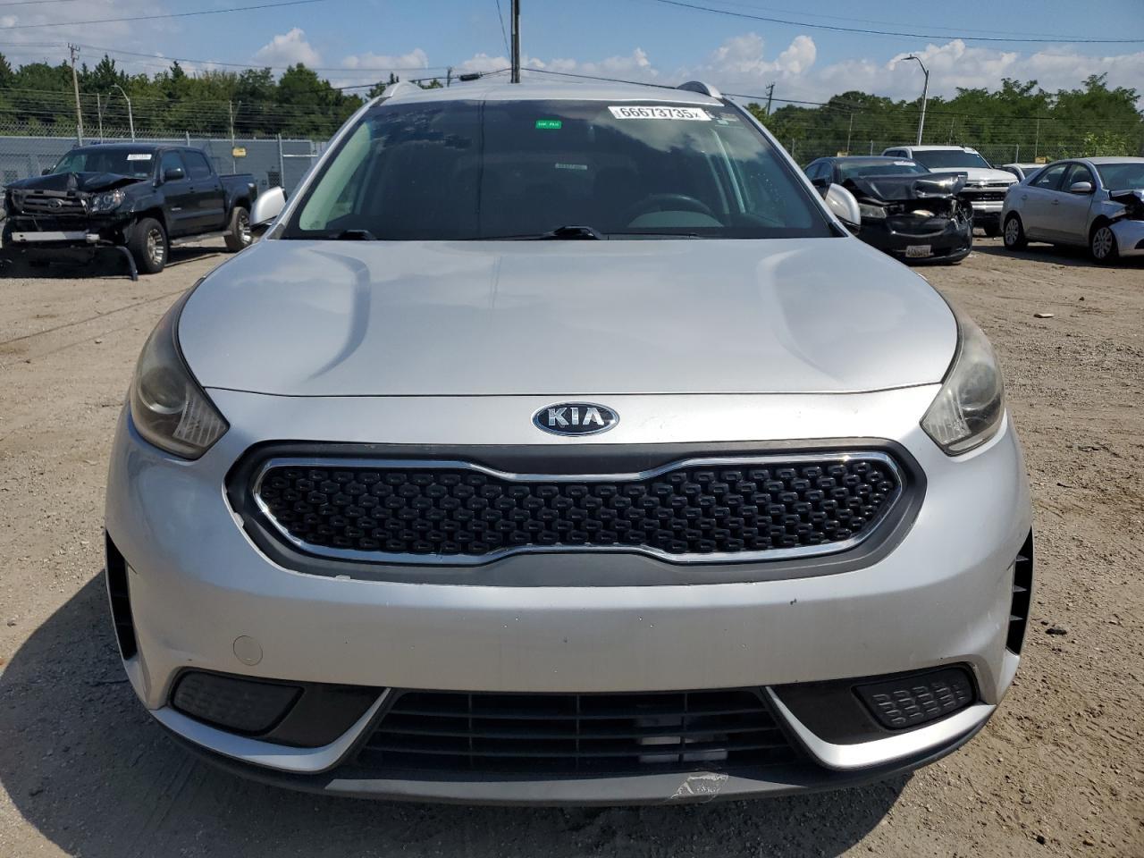 2018 Kia Niro Fe - Image 5