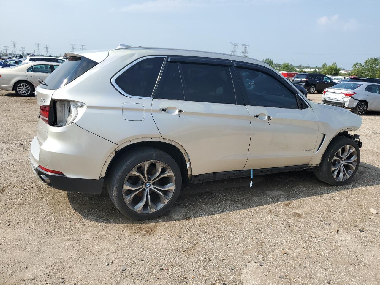 2015 BMW X5 xDrive35I - Фото 3