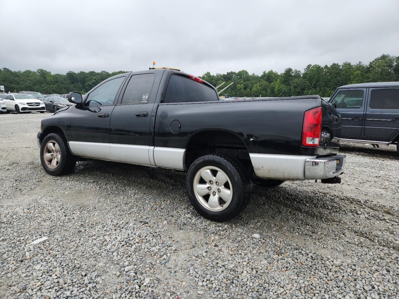 2004 Dodge Ram 1500 St - Image 2