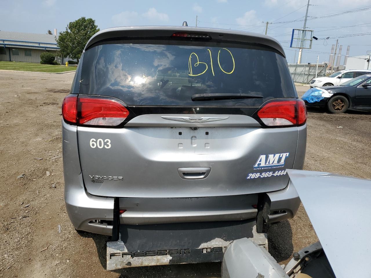 2021 Chrysler Voyager Lxi - Фото 6