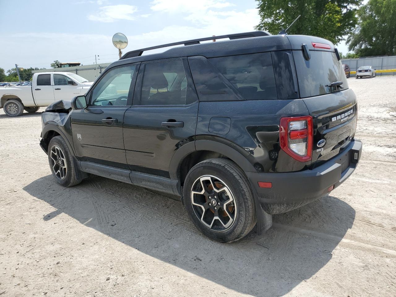 2024 Ford Bronco Sport Big Bend - Фото 2