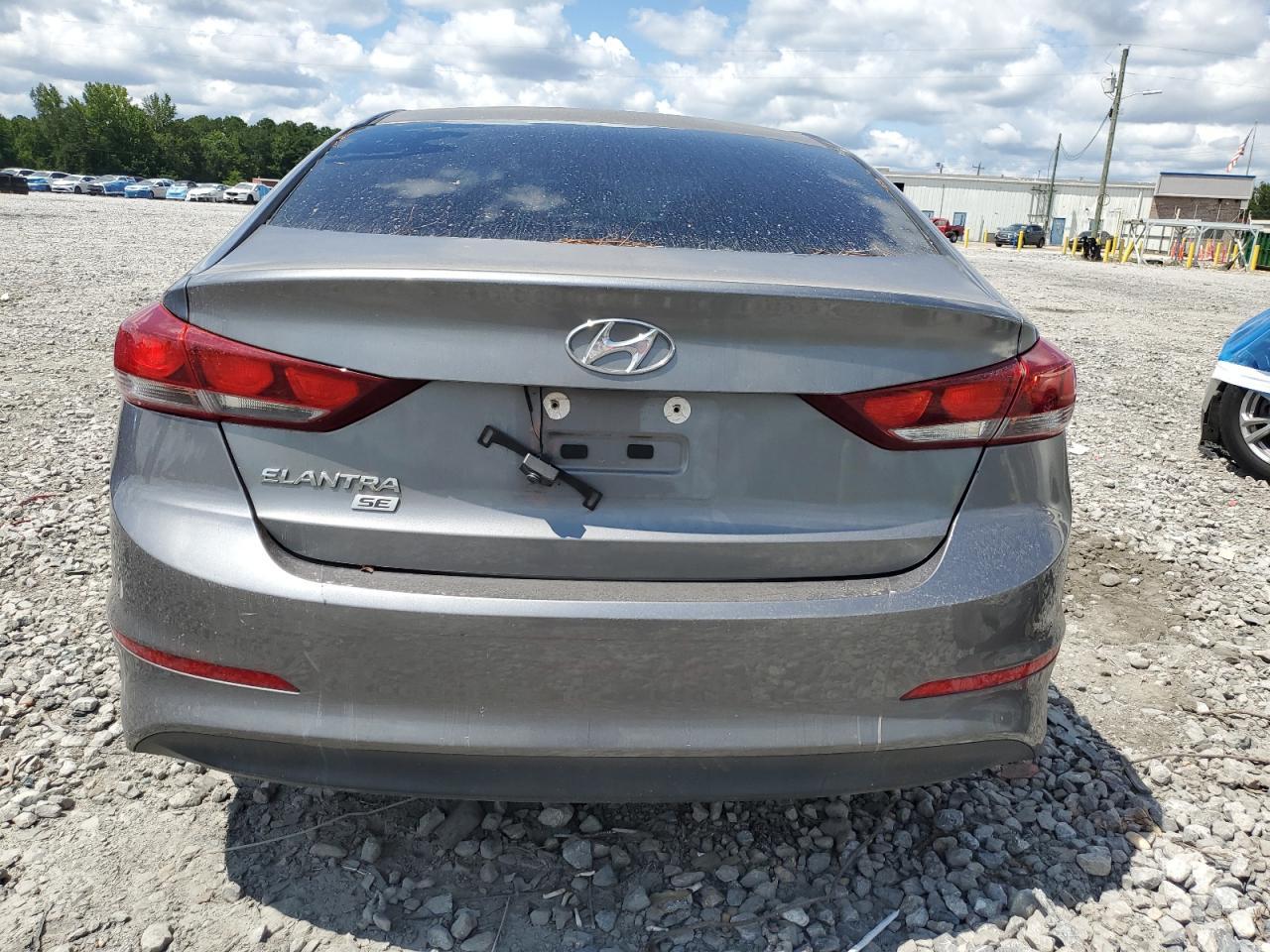 2018 Hyundai Elantra Se - Image 6