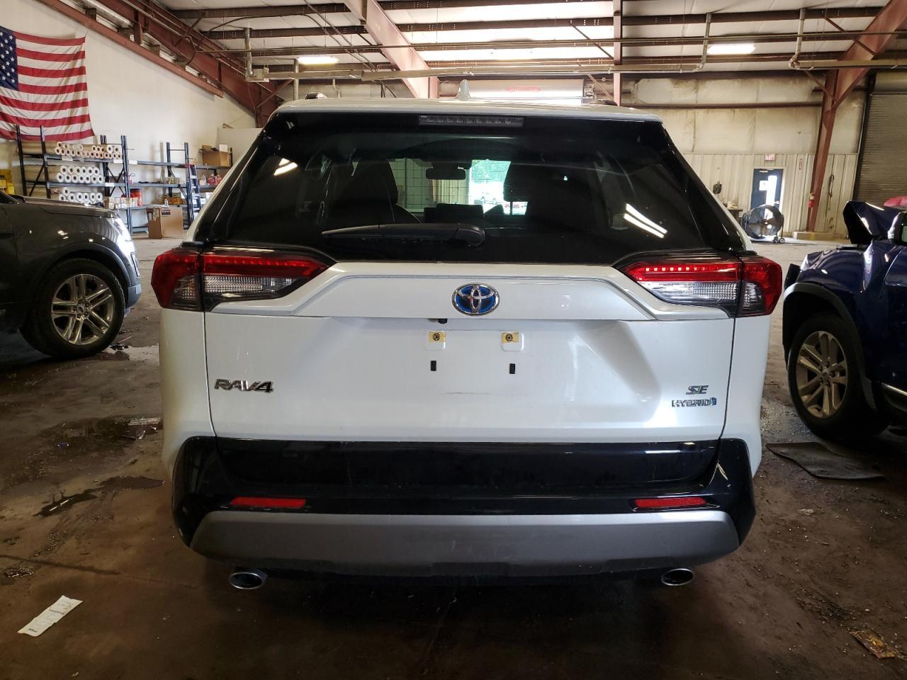 2024 Toyota Rav4 Se - Фото 6