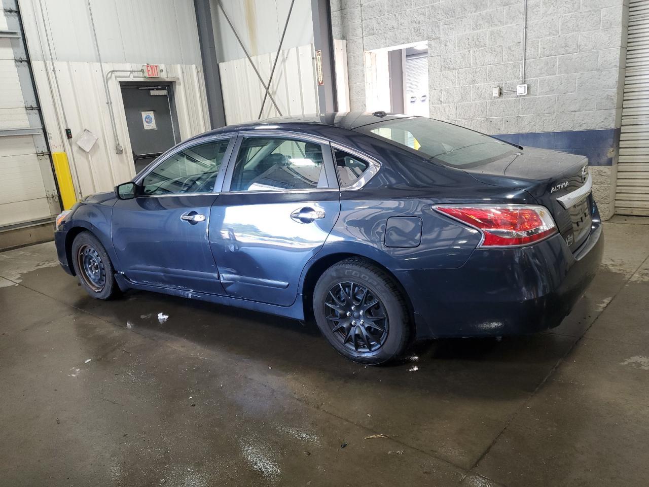 2014 Nissan Altima 2.5 - Image 2