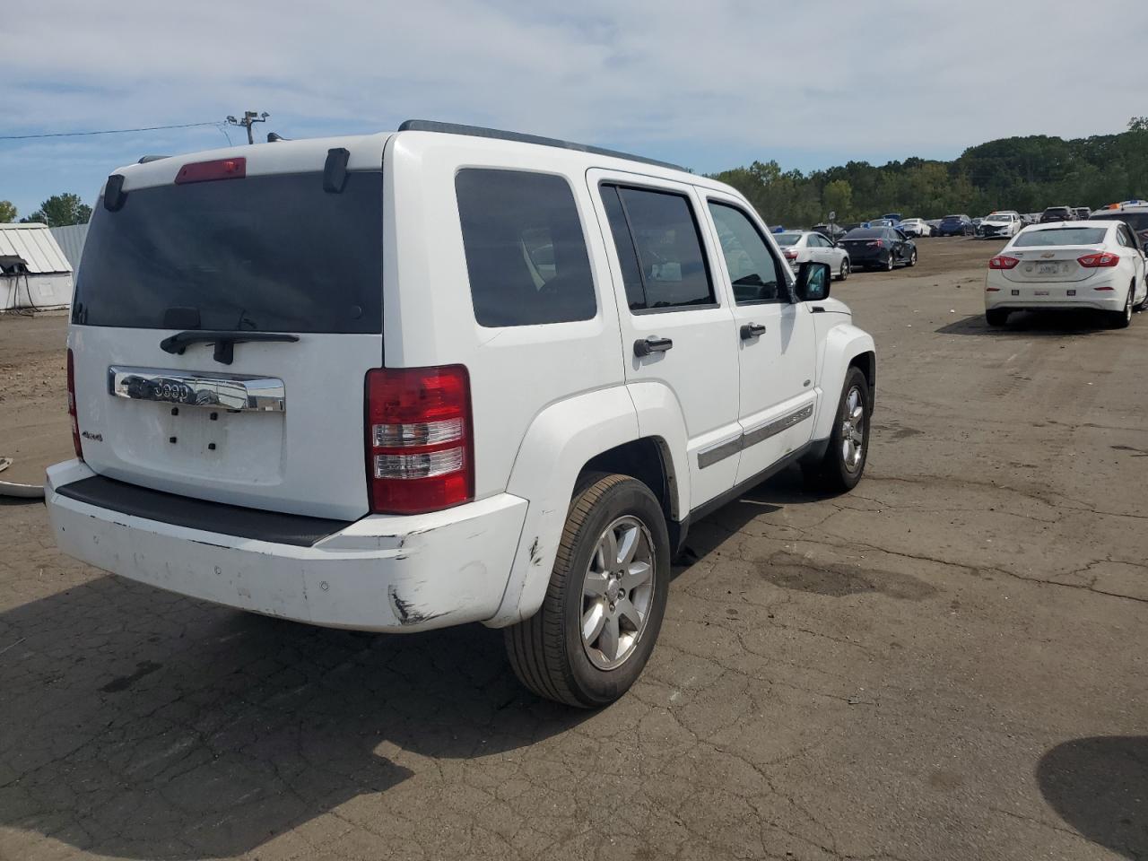 2012 Jeep Liberty Sport - Фото 3