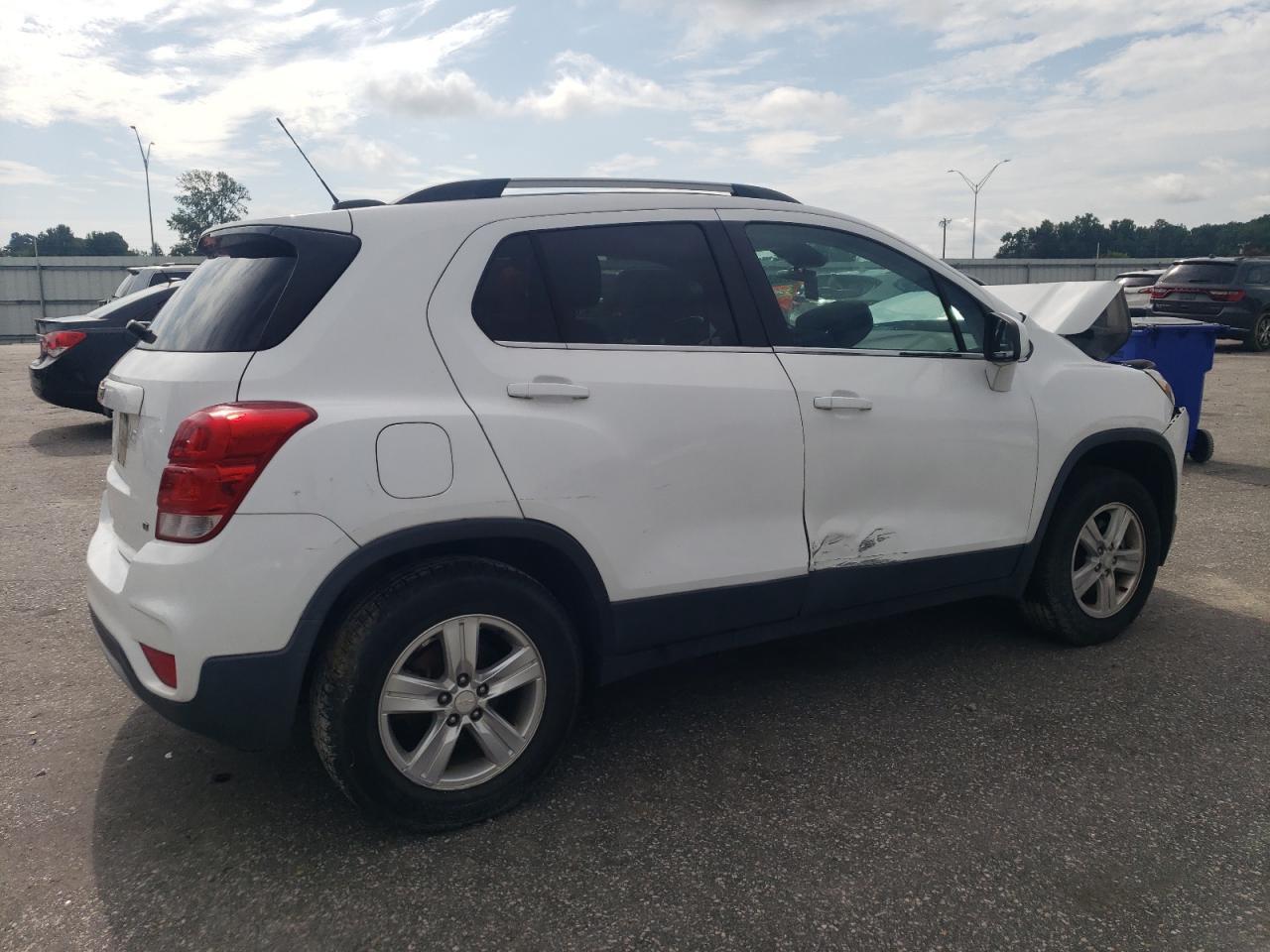2018 Chevrolet Trax 1Lt - Image 3