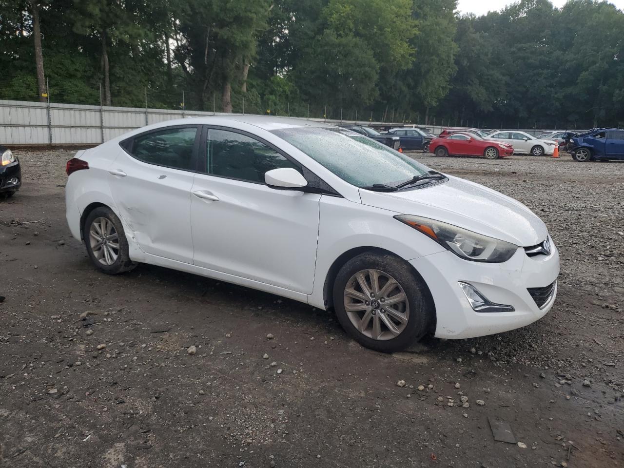 2015 Hyundai Elantra Se - Фото 4