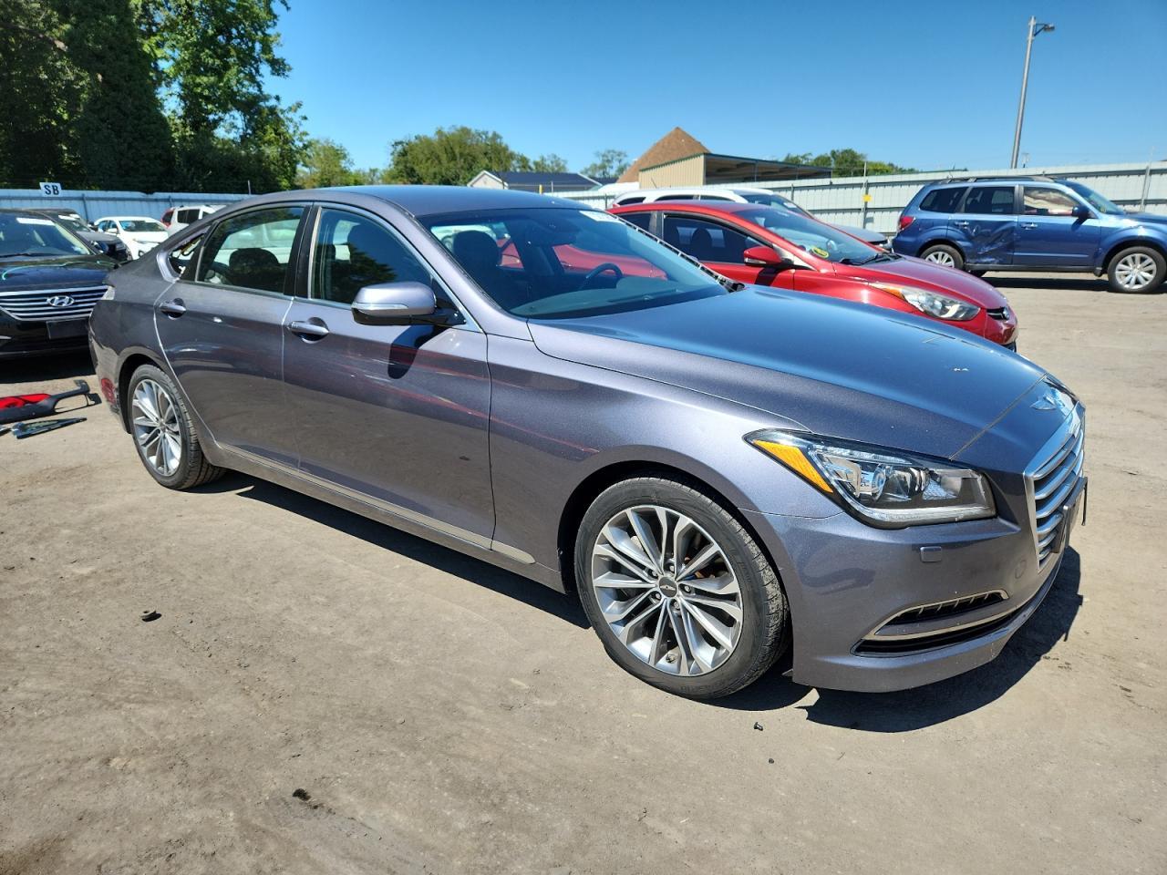 2016 Hyundai Genesis 3.8L - Фото 4