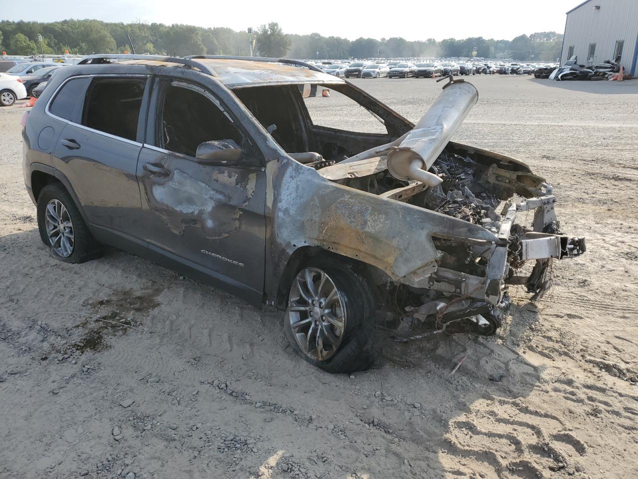 2020 Jeep Cherokee Latitude Plus - Фото 4