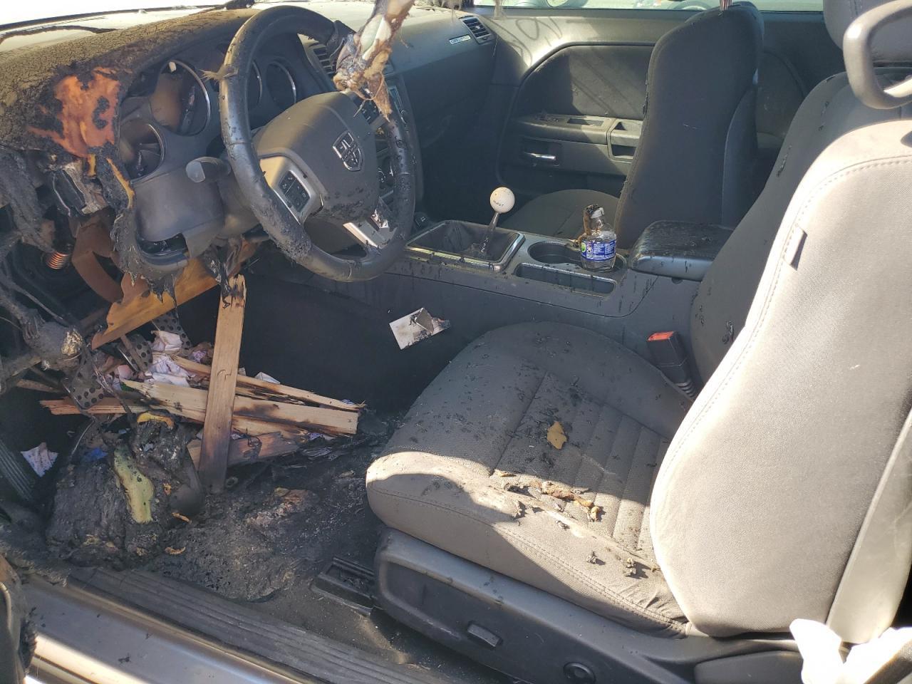 2014 Dodge Challenger R/T - Image 7