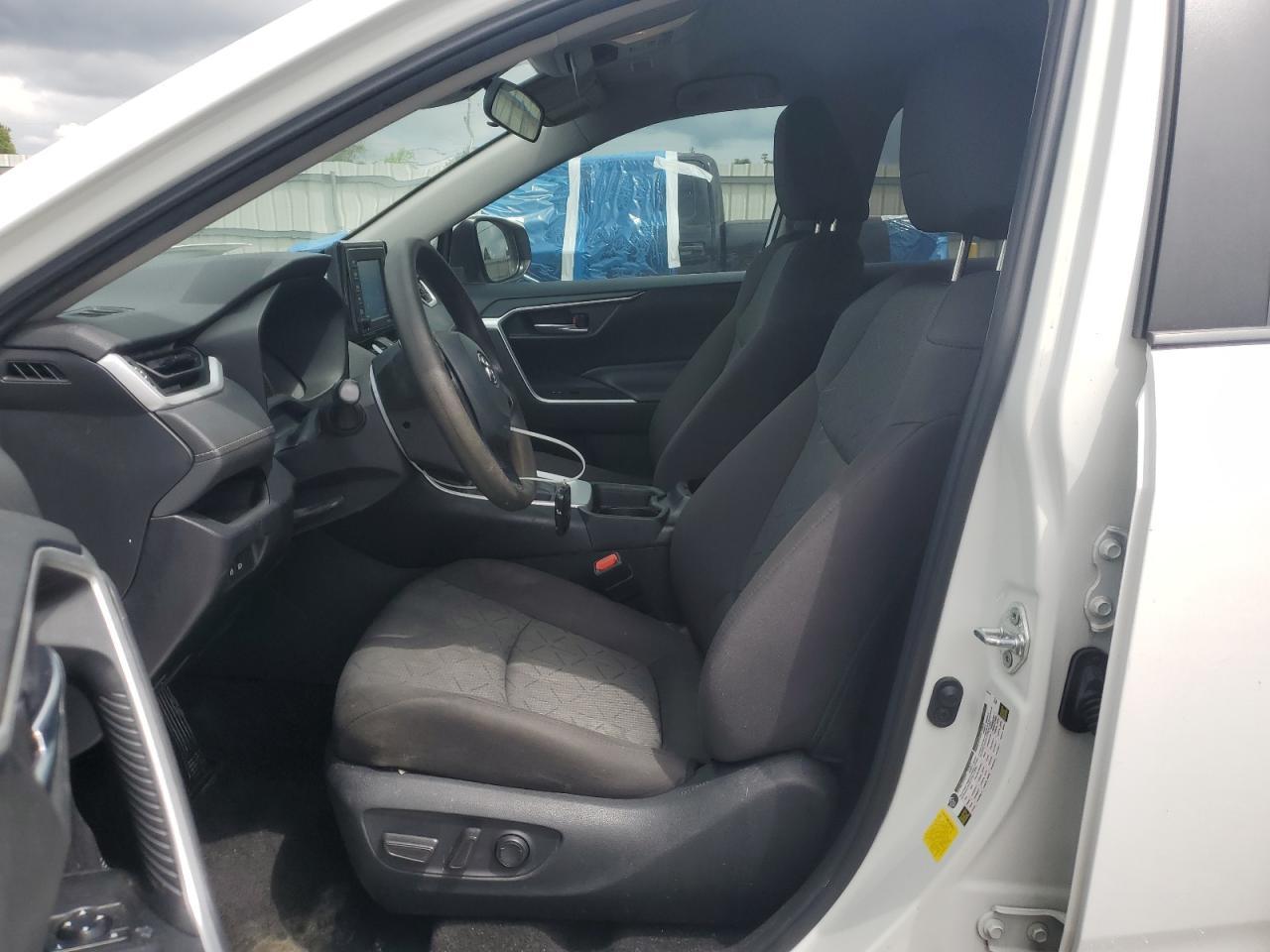 2021 Toyota Rav4 Xle - Image 7