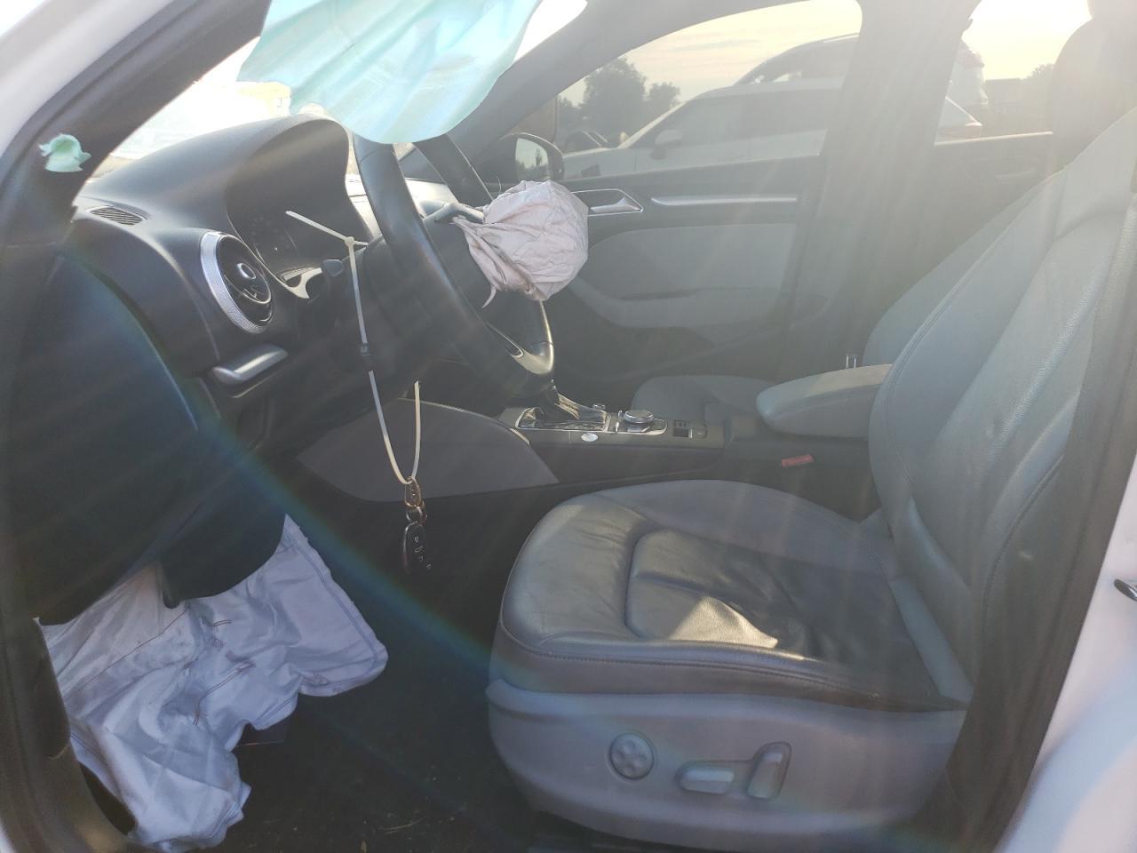 2017 Audi A3 Premium - Фото 7